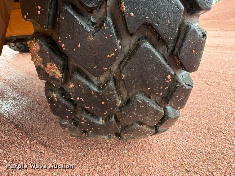 image for item FT6750 2011 Case 621E wheel loader