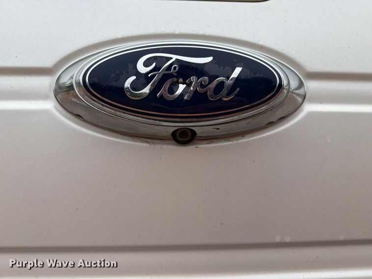 image for item FT6751 2012 Ford F150 Crew Cab pickup truck