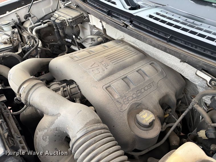 image for item FT6751 2012 Ford F150 Crew Cab pickup truck