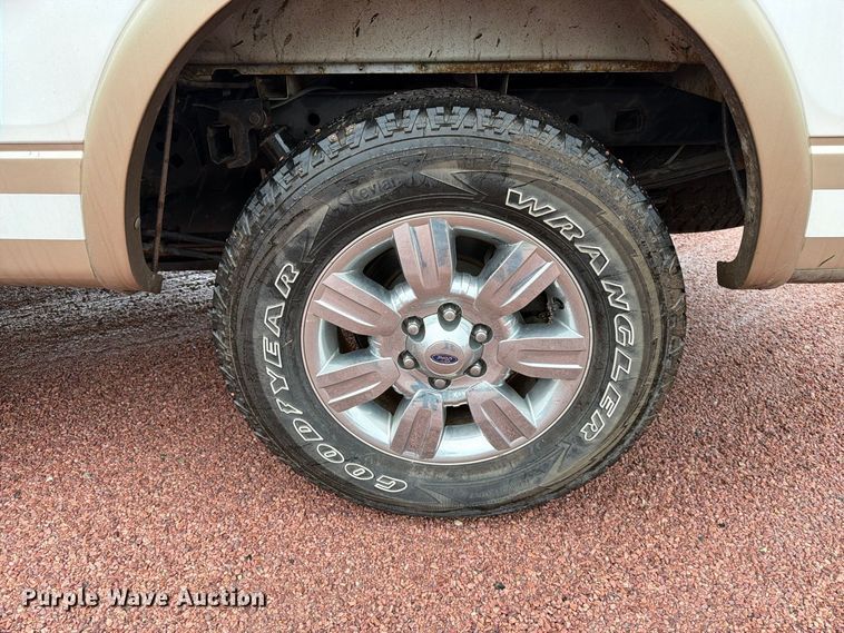 image for item FT6751 2012 Ford F150 Crew Cab pickup truck