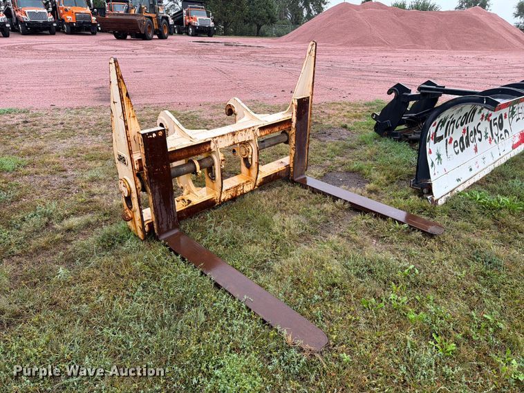 image for item FT6752 JRB W130 Wheel loader forks