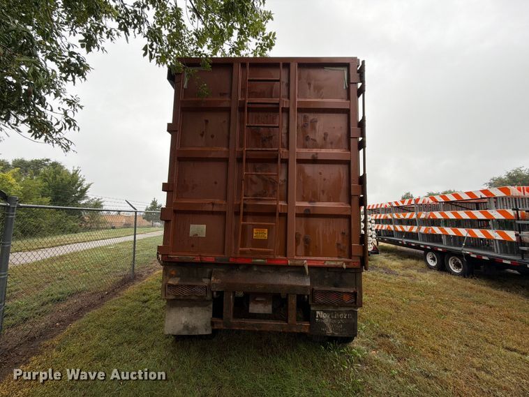 image for item FT6755 2012 GEFCO SW048108 walking floor trailer