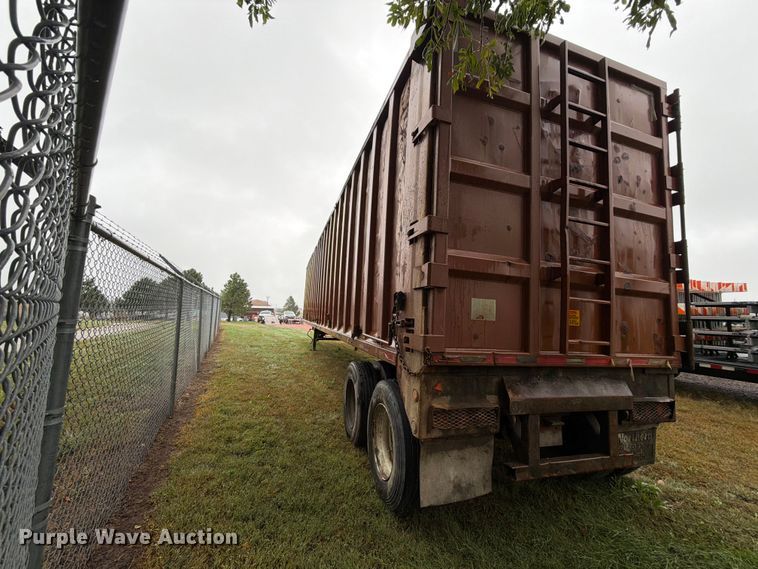 image for item FT6755 2012 GEFCO SW048108 walking floor trailer