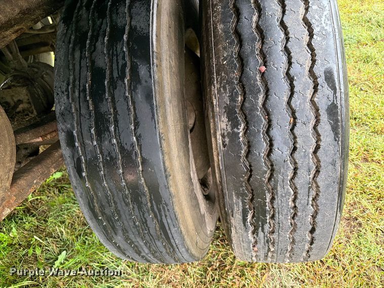 image for item FT6755 2012 GEFCO SW048108 walking floor trailer