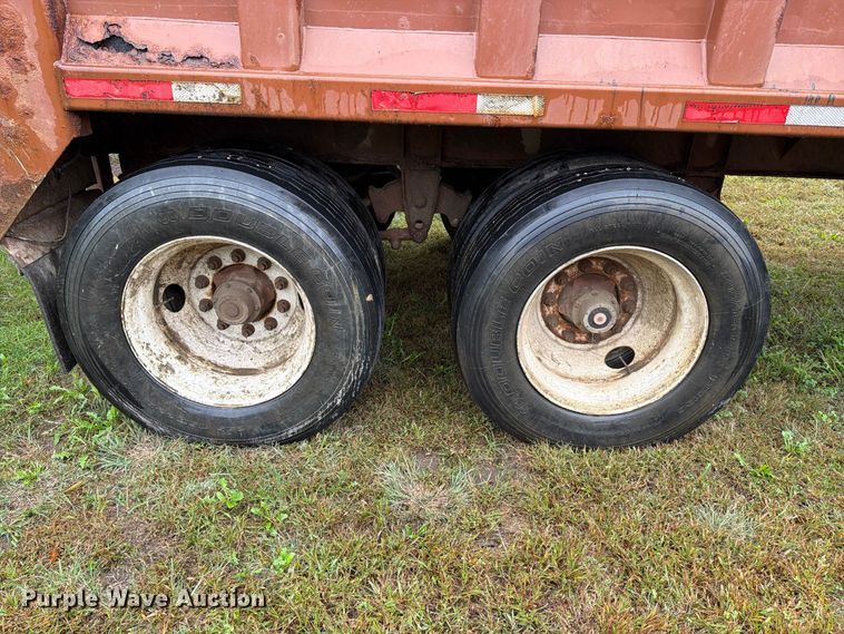 image for item FT6755 2012 GEFCO SW048108 walking floor trailer