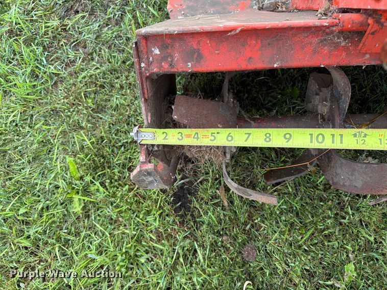 image for item FT6771 Tractor attachments