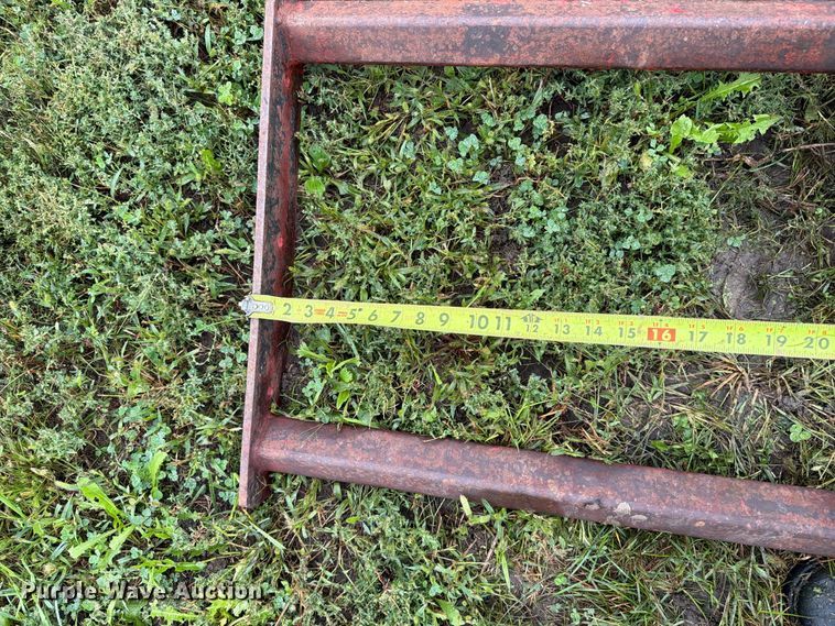 image for item FT6771 Tractor attachments