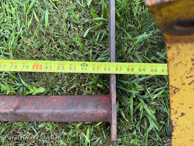 image for item FT6771 Tractor attachments