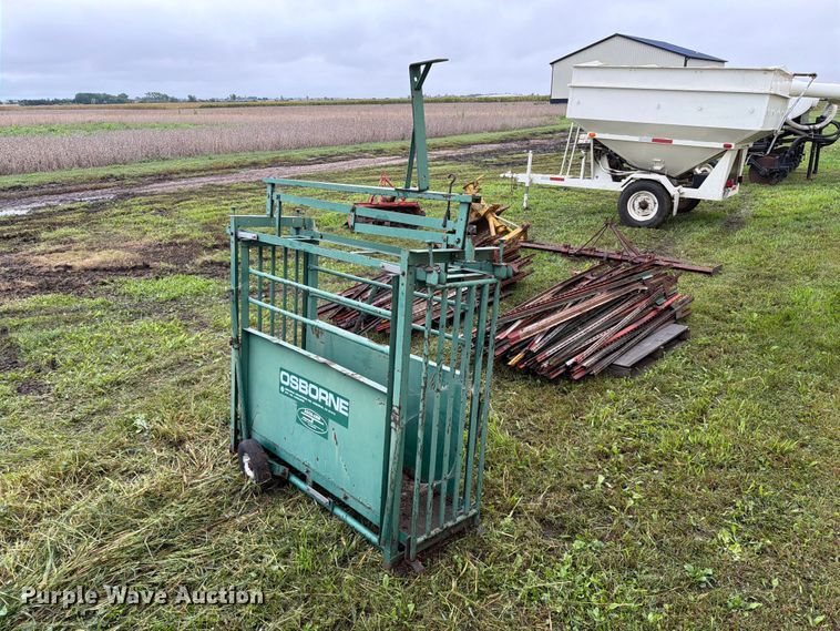 image for item FT6773 Osborne Accu-Arm squeeze chute