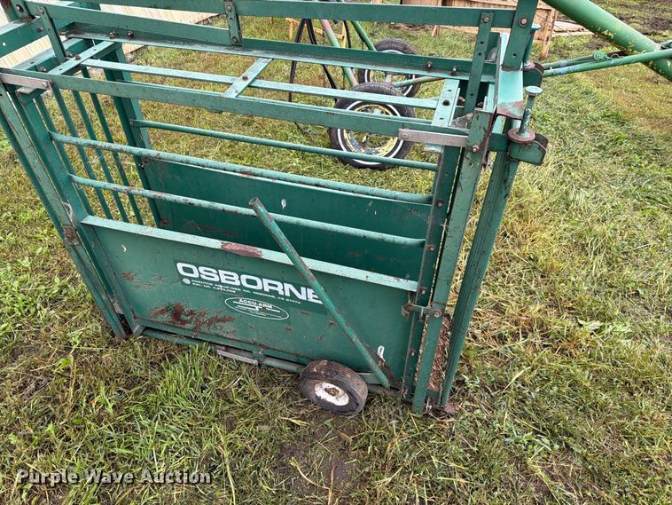 image for item FT6773 Osborne Accu-Arm squeeze chute