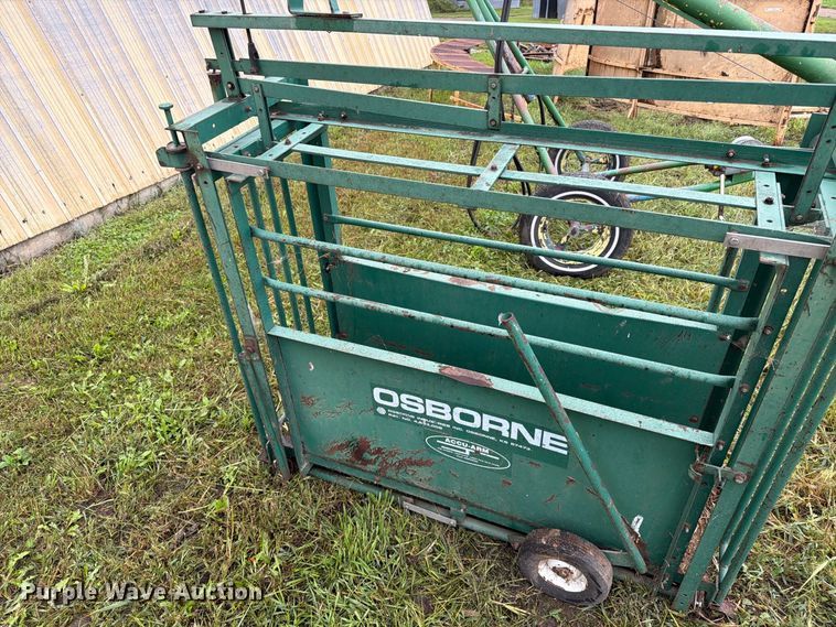 image for item FT6773 Osborne Accu-Arm squeeze chute