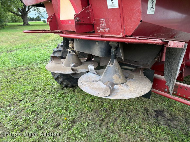 image for item FT6777 1995 Case 2144 Axial-Flow combine
