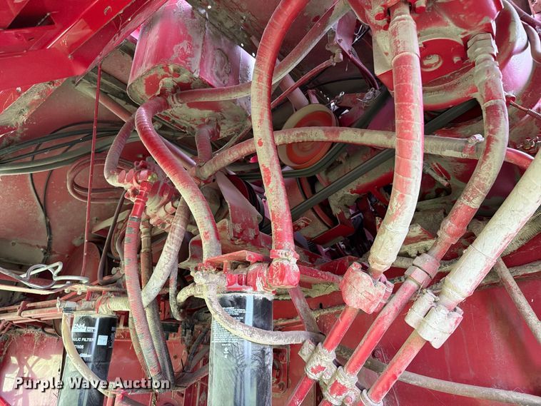 image for item FT6777 1995 Case 2144 Axial-Flow combine