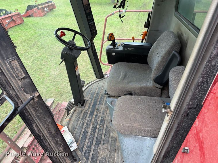 image for item FT6777 1995 Case 2144 Axial-Flow combine