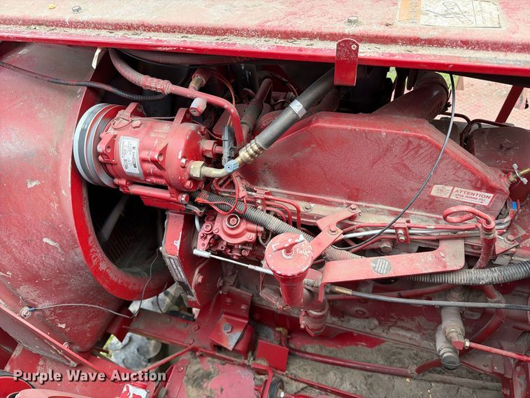 image for item FT6777 1995 Case 2144 Axial-Flow combine
