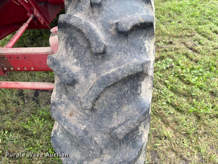 image for item FT6777 1995 Case 2144 Axial-Flow combine