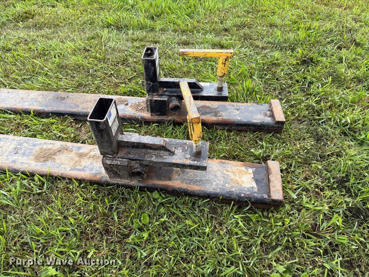 image for item FT6781 Paynes Forks PF6000 forks