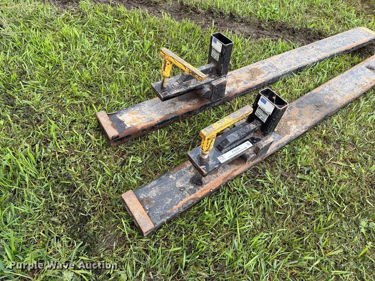 image for item FT6781 Paynes Forks PF6000 forks