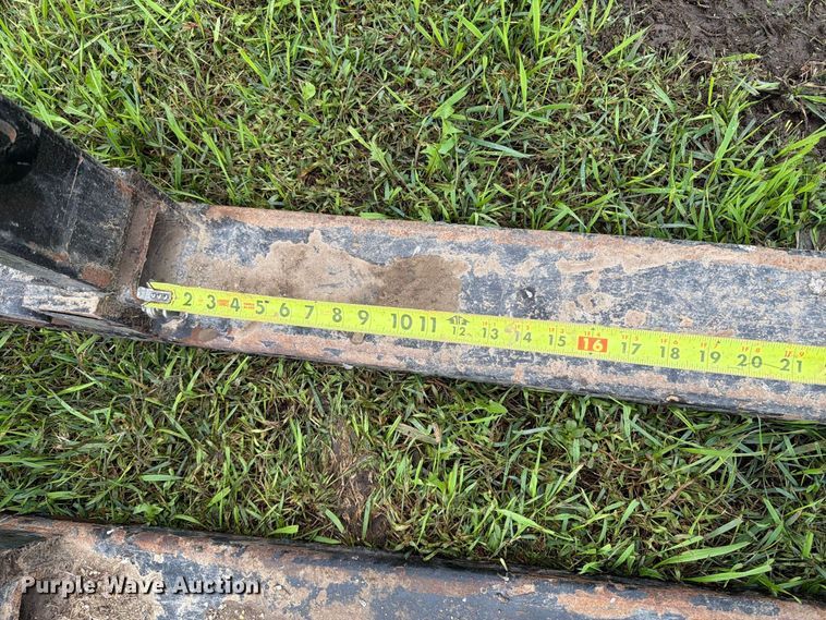 image for item FT6781 Paynes Forks PF6000 forks