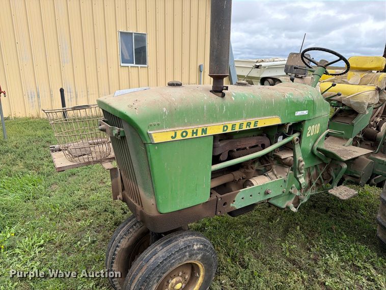 image for item FT6783 1963 John Deere 2010 tractor