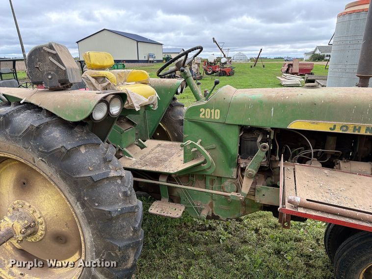 image for item FT6783 1963 John Deere 2010 tractor