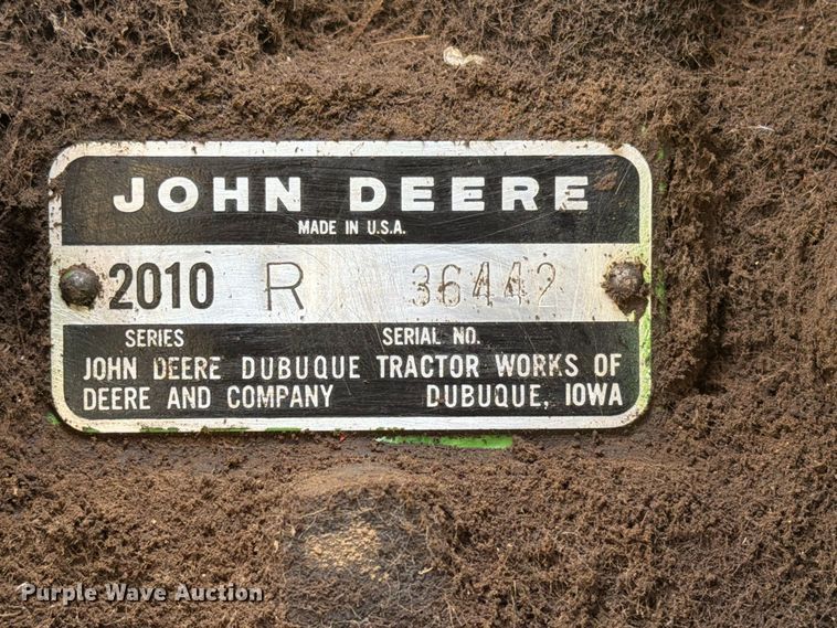 image for item FT6783 1963 John Deere 2010 tractor