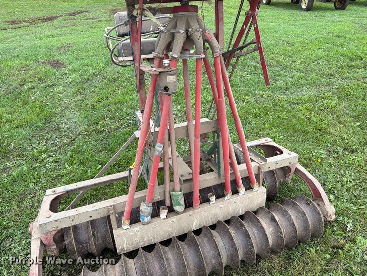 image for item FT6784 Shop Built seeder