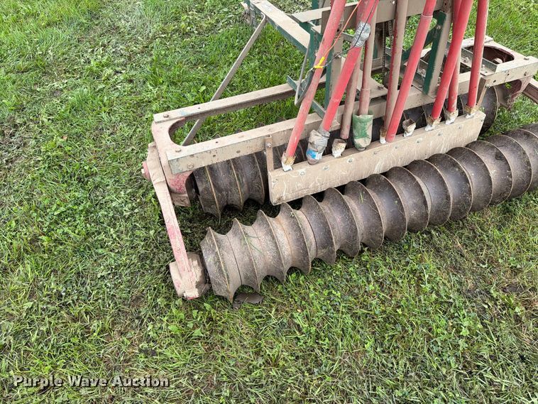 image for item FT6784 Shop Built seeder