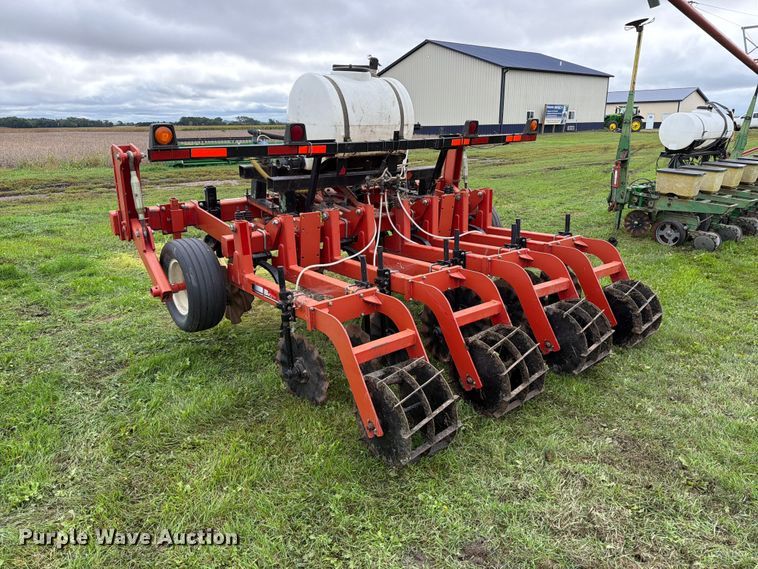 image for item FT6785 Brillion STP-430 liquid fertilizer applicator