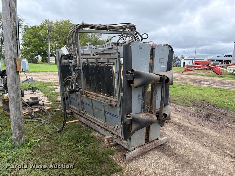 image for item FT6791 Moly MFG. Inc Silencer squeeze chute