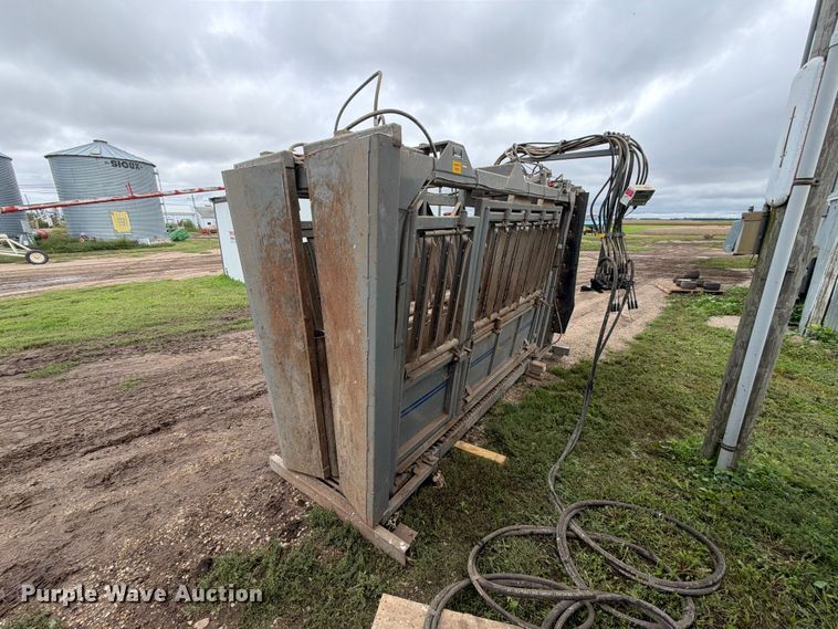 image for item FT6791 Moly MFG. Inc Silencer squeeze chute