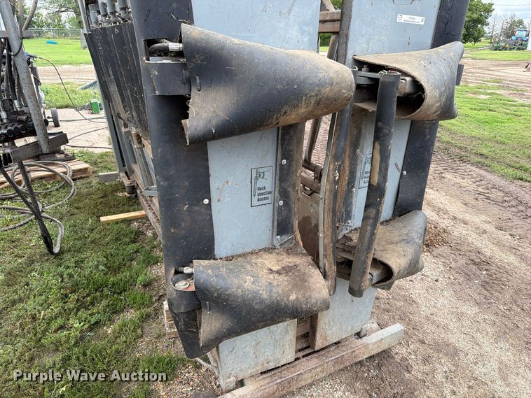 image for item FT6791 Moly MFG. Inc Silencer squeeze chute