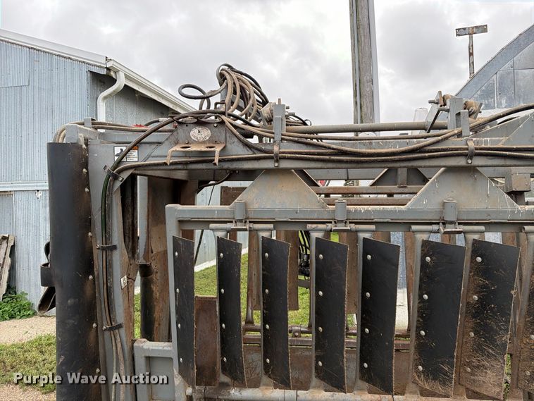 image for item FT6791 Moly MFG. Inc Silencer squeeze chute