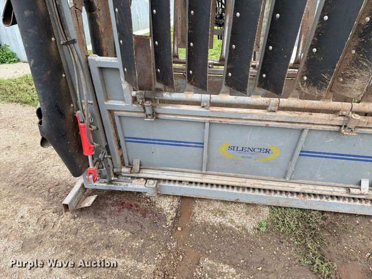 image for item FT6791 Moly MFG. Inc Silencer squeeze chute