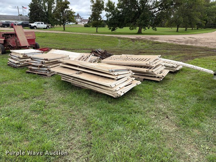 image for item FT6795 Box S Fence fence panels