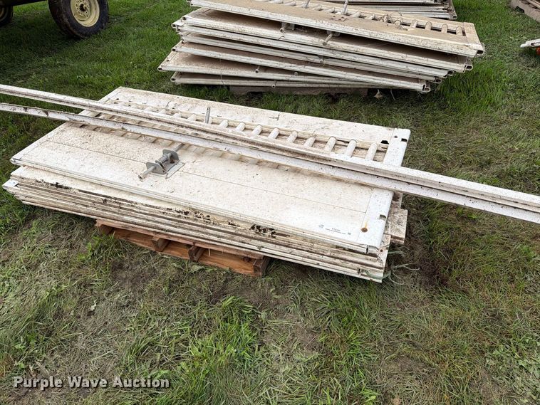 image for item FT6795 Box S Fence fence panels