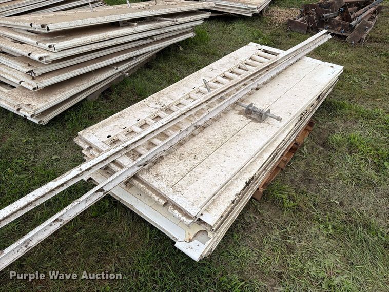 image for item FT6795 Box S Fence fence panels