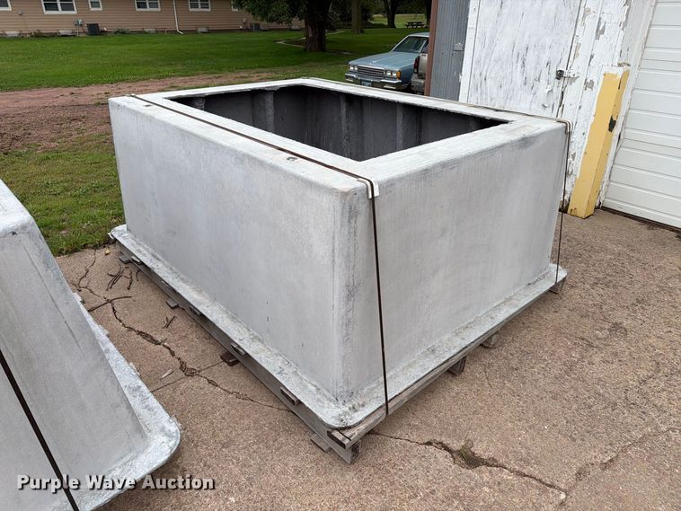 image for item FT6798 G&W Electric Co. SF6 gas insulated switchgear