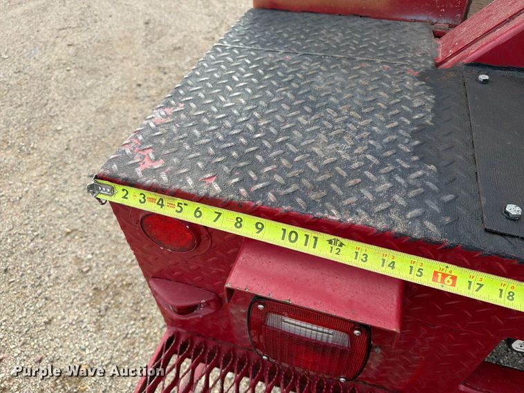image for item FT6800 1980 Ford F800 digger derrick truck