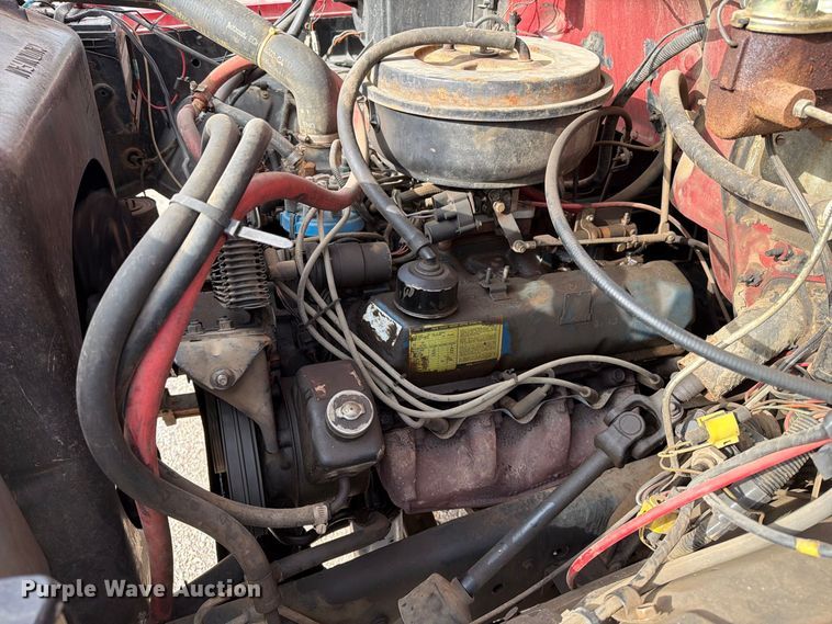 image for item FT6800 1980 Ford F800 digger derrick truck