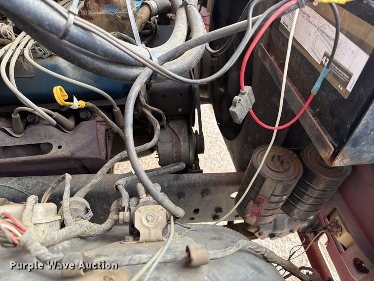 image for item FT6800 1980 Ford F800 digger derrick truck