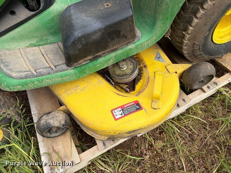 image for item FT6802 John Deere LT166 lawn mower