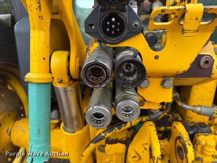 image for item FT6804 1993 John Deere 6300 tractor