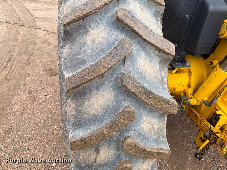 image for item FT6804 1993 John Deere 6300 tractor