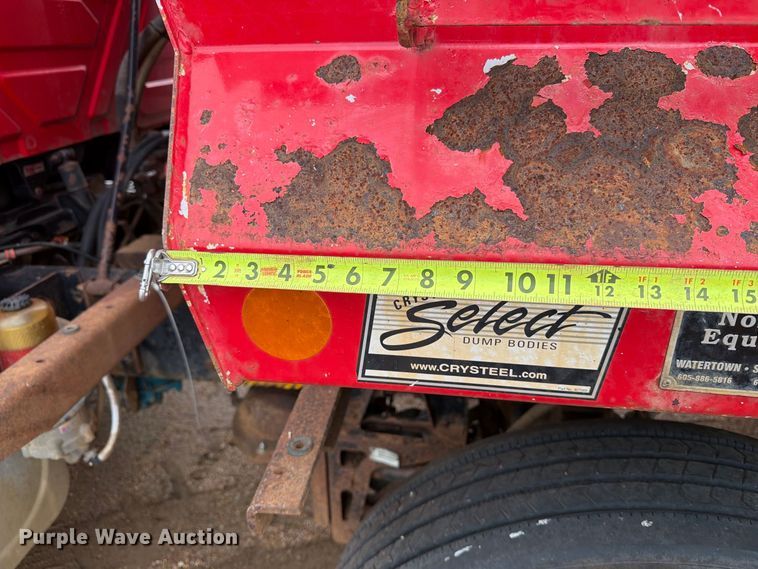 image for item FT6805 2010 International 7600 dump truck