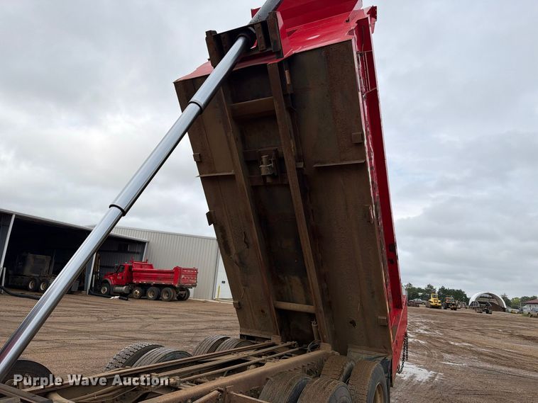 image for item FT6805 2010 International 7600 dump truck