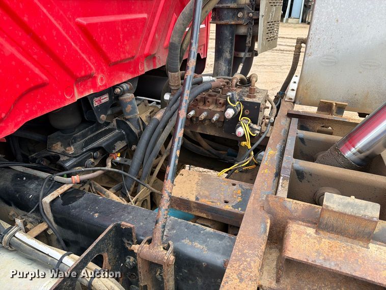 image for item FT6805 2010 International 7600 dump truck