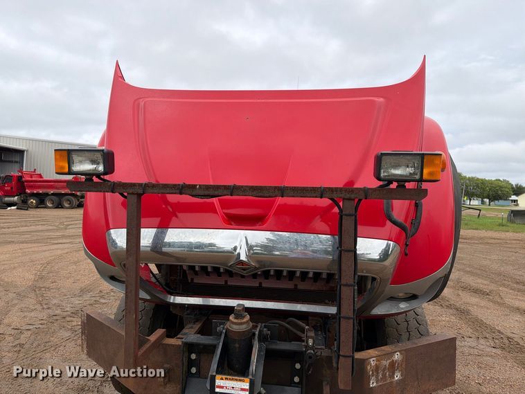 image for item FT6805 2010 International 7600 dump truck