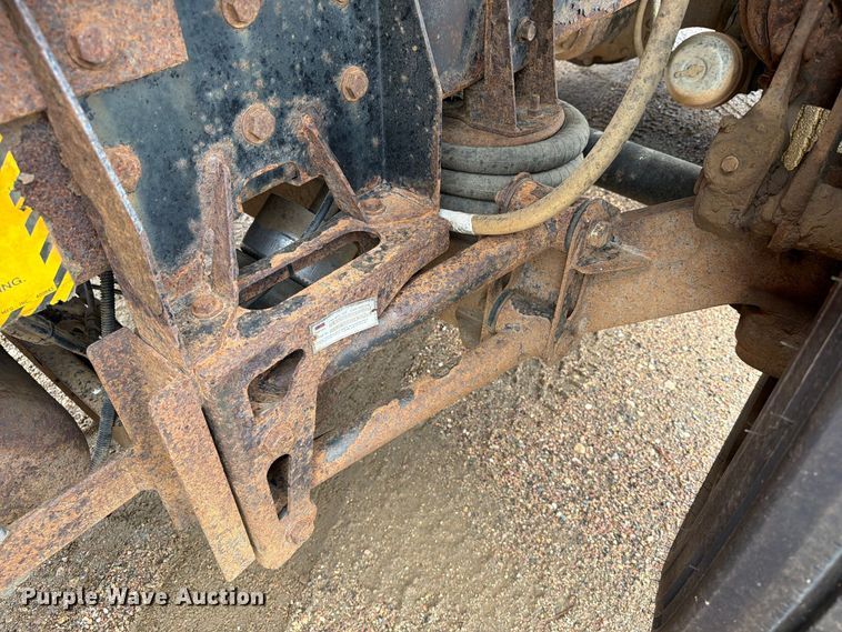 image for item FT6805 2010 International 7600 dump truck