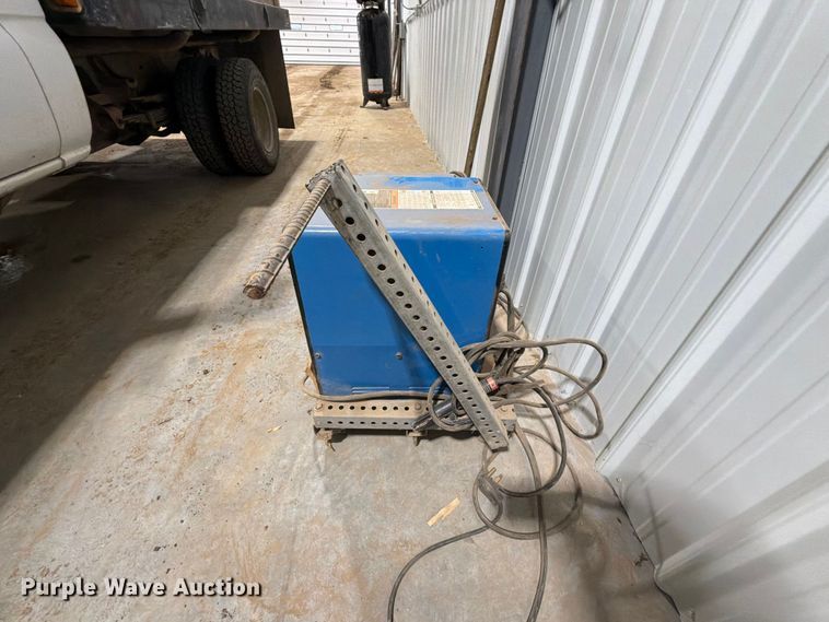 image for item FT6808 (2) Welders